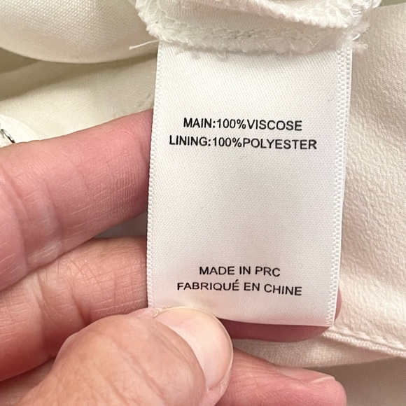 Incredible Cameo jumpsuit! - Picture 11 of 11